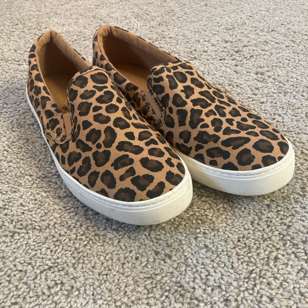OLD NAVY Leopard Shoes